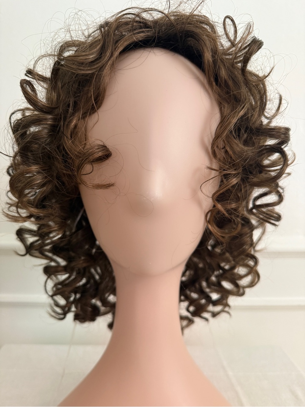 3 Paula Young Curly Brown Synthetic Wigs
2 Caitlyn and 1 Lexi Wig